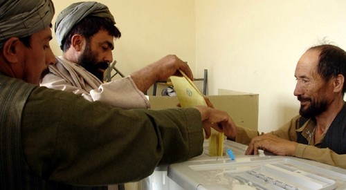 Taliban leaders can run in Afghani presidential election - ảnh 1